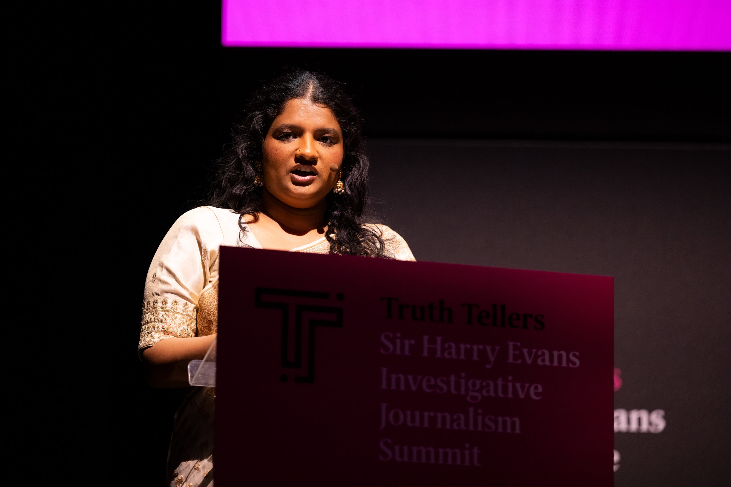 Sir Harry Evans Global Fellowship in Investigative Journalism