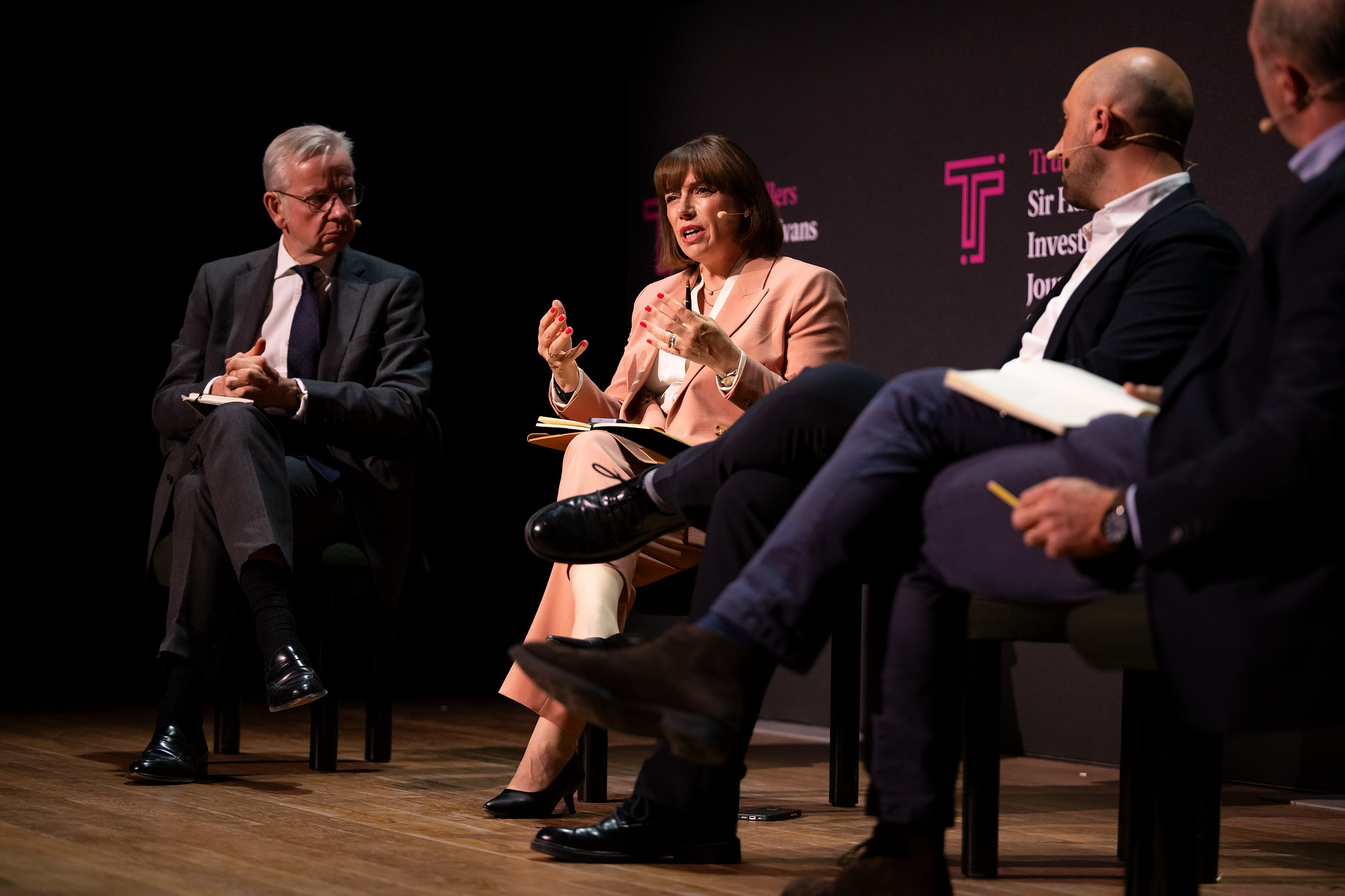Hounds of Westminster: Covering UK Politics